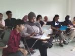 Buat Pelatihan SPSS, HIMA Akuntansi Komitmen Dorong Mahasiswa UNUSIA Lulus Tepat Waktu