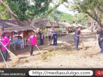 Bakti Polri Terhadap Lingkungan, Polres Gorut Gelar Bakti Sosial di Pantai Minanga