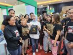 Nur Asia Uno jadi Rojali dan  Berbagi Pengalaman Kepada Pelaku Usaha Kerajinan di Travel Exchange ATF Yogyakarta