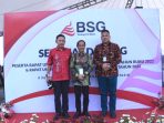 Bupati Nelson Hadiri RUPS BSG Di Manado