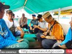 Kapolres Gorut Gelar Jum”at Curhat di Atas Perahu bersama Masyarakat Nelayan