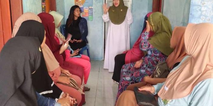 Siapkan Sang Ibu Hadapi Persalinan, PKM Botumoito Gelar Penyuluhan dan Pemeriksaan Bumil