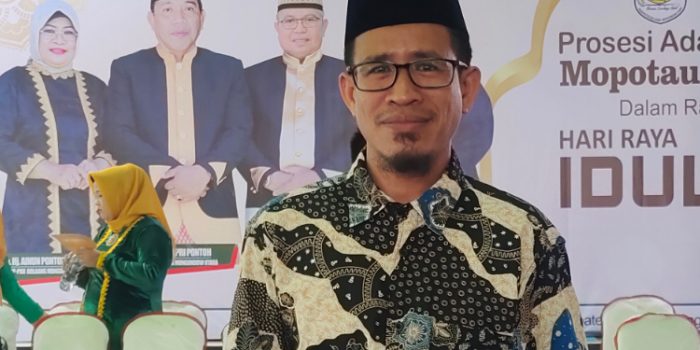 Ikut Memerangi Stunting, Baznas Bolmut Beri Bantuan Jamban