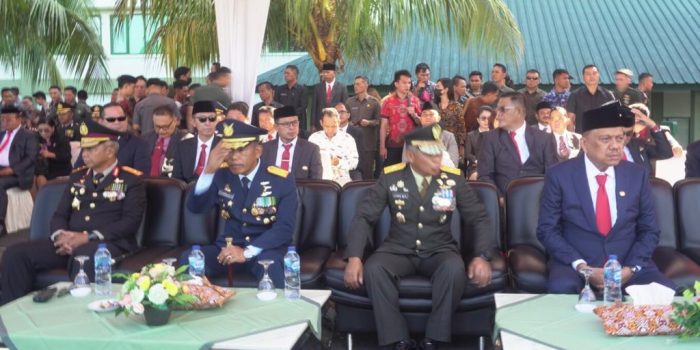 Pj Bupati Bolmut Hadiri Upacara Peringatan HUT TNI Ke-78 di Manado