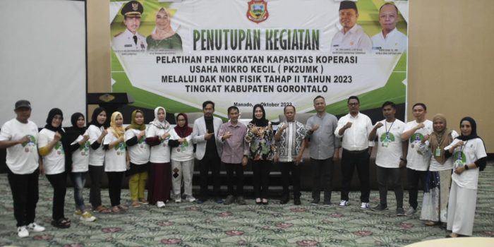 Menutup Pelatihan PK2UMK tahap II tahun 2023,Nelson Berharap diwujudkan Manazemen dan Digitalisasi UMKM dan Koperasi