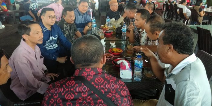 Adopsi Pengelolaan Pasar,Bupati Nelson Berkunjung di Bersehati