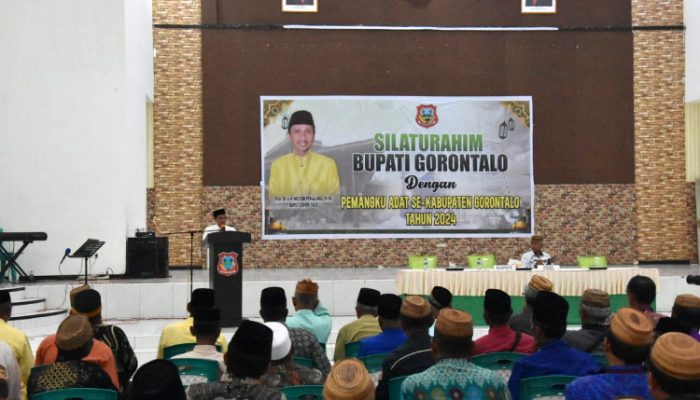 Bupati Nelson Melakukan Silaturahmi dengan Para Pemangku Adat