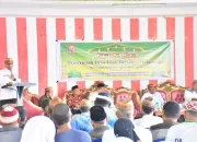 Petani dan Nelayan di Desa Lopo terima bantuan peralatan dari Sekda Roni Sampir