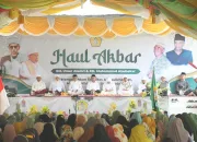 Bupati Boalemo Hadiri Haul Akbar KH. Umar Alamri dan KH. Muhammad Abubakar di Pondok Pesantren Tilamuta