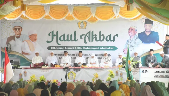 Bupati Boalemo Hadiri Haul Akbar KH. Umar Alamri dan KH. Muhammad Abubakar di Pondok Pesantren Tilamuta