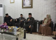 Pemerintah Kabupaten Gorontalo Gelar Adat Modepito untuk Pjs Bupati Syukri Botutihe