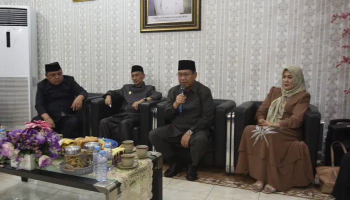 Pemerintah Kabupaten Gorontalo Gelar Adat Modepito untuk Pjs Bupati Syukri Botutihe