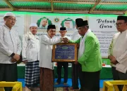 Bupati Nelson Terima Penghargaan dari MPTTI Provinsi Gorontalo dan Lembaga Syar’i Limboto