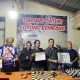 JCM Didaulat Menyerahkan Hadia Pemenang Open Turnament Sarang Catur