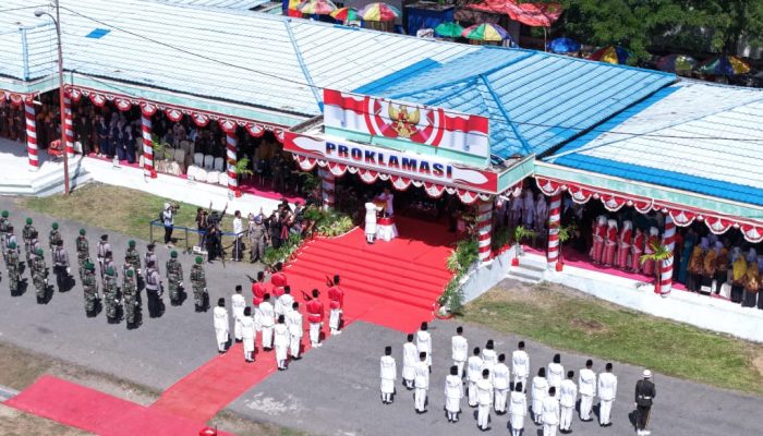 Bupati Sofyan Jadi Insfektur Upacara HUT Kemerdekaan Republik Indonesia 