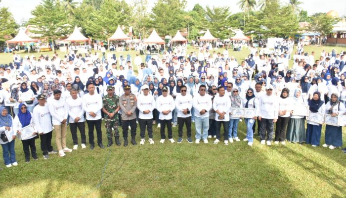 Ribuan Perangkat Desa Hadiri Apel Akbar Pertama di Kabupaten Gorontalo