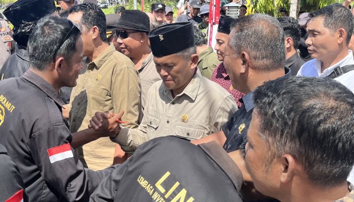 Abdul Samad Lauma Apresiasi Aksi Demo Mahasiswa di Depan DPRD Bolmut