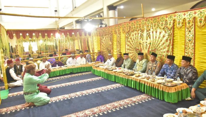 Meriah! Maulid Nabi 2025 di Kabupaten Gorontalo, Bupati Sofyan: Saatnya Restorasi dan Kebangkitan Daerah