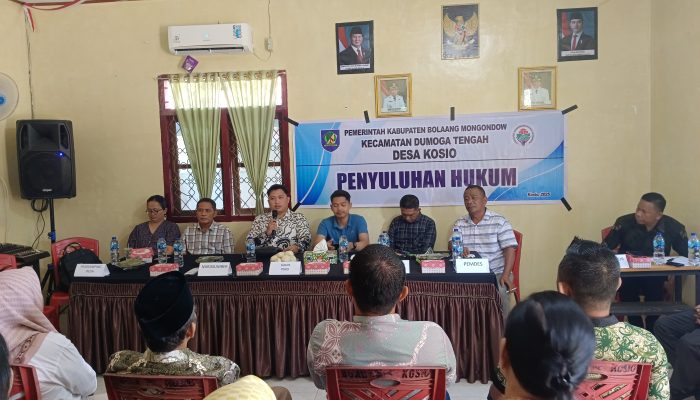 Tekan Angka Kriminalitas, Pemdes Kosio Bersama Cabjari Dumoga Gelar Penyuluhan Hukum