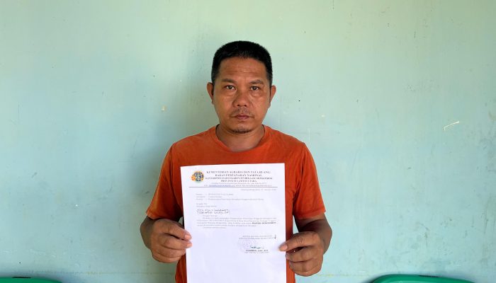 Berita Kehilangan Sertifikat Tanah Nomor 034 Milik Prawiro Mokodompit