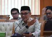 DPR Soroti Ketimpangan Guru Honorer dan PPPK MBG