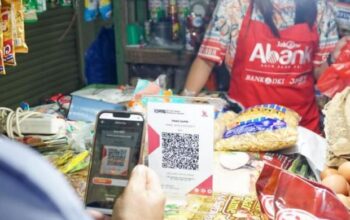 QRIS di Pasar Tradisional Meluas, Pemerintah Tegaskan Tunai Tetap Berlaku