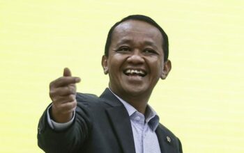 Lagu 'Mas Bahlil Ganteng' Viral, Respons Bahlil Justru Bikin Publik Kaget 3 Lagu 'Mas Bahlil Ganteng'