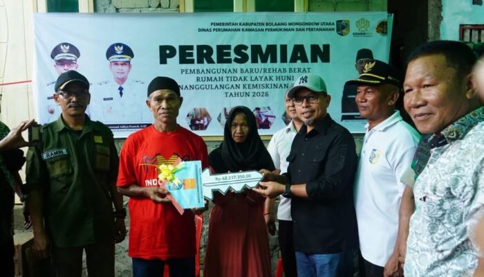 Di Tengah Efisiensi, Bupati Boltara Bangun Rumah Warga Miskin