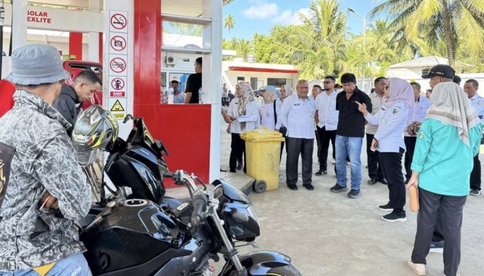 Pemkab Boltara Sidak SPBU, Pastikan Pasokan BBM Aman di Tengah Antrean Panjang