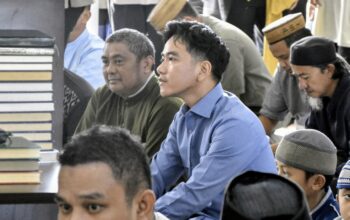 Wapres Gibran Salat Jumat Bersama Warga Gorontalo Jelang PENAS