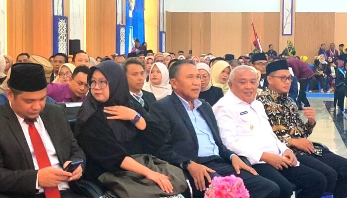 Wabup Tonny Junus Hadiri Wisuda Universitas Muhammadiyah Gorontalo, Apresiasi Lahirnya Generasi Intelektual