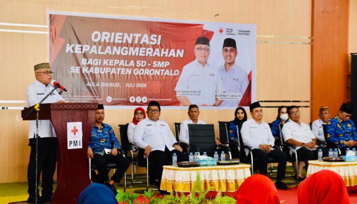 Bupati Sofyan Puhi Wajibkan Seluruh Kepala Sekolah Ikuti Orientasi Kepalangmerahan