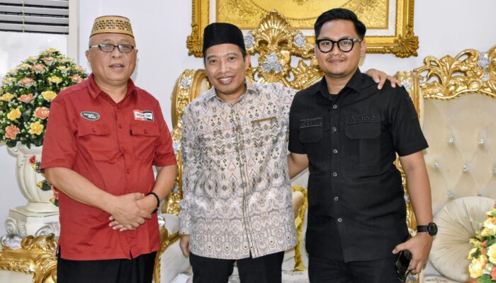 Bupati Terima Kunjungan Silaturahmi Anggota DPR RI Elnino Mohi