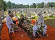 Bupati Sofyan Puhi Kembali Ziarahi Makam Rachmat Gobel, Doa dan Penghormatan Tak Pernah Putus 20